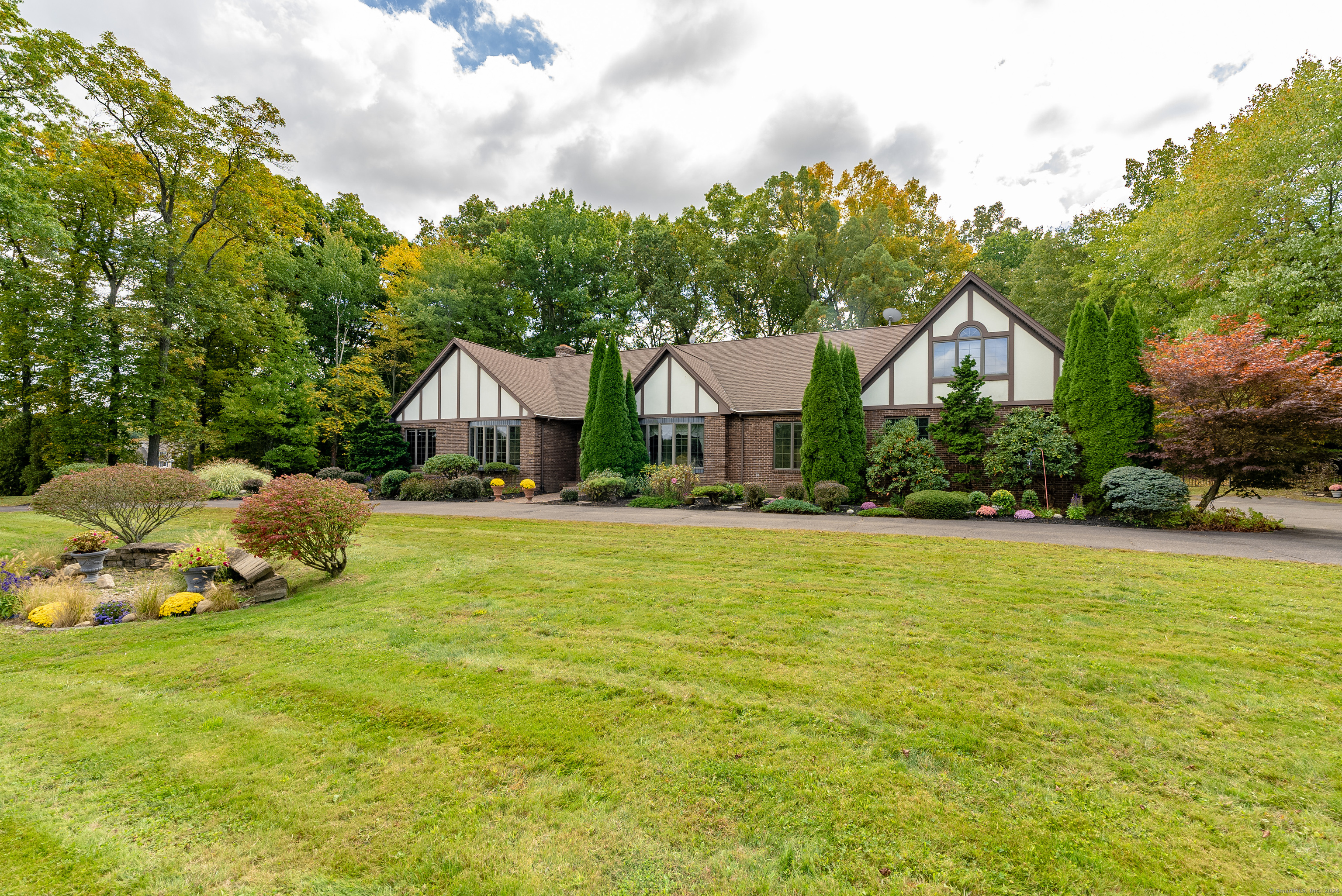 93 Cold Spring Lane
