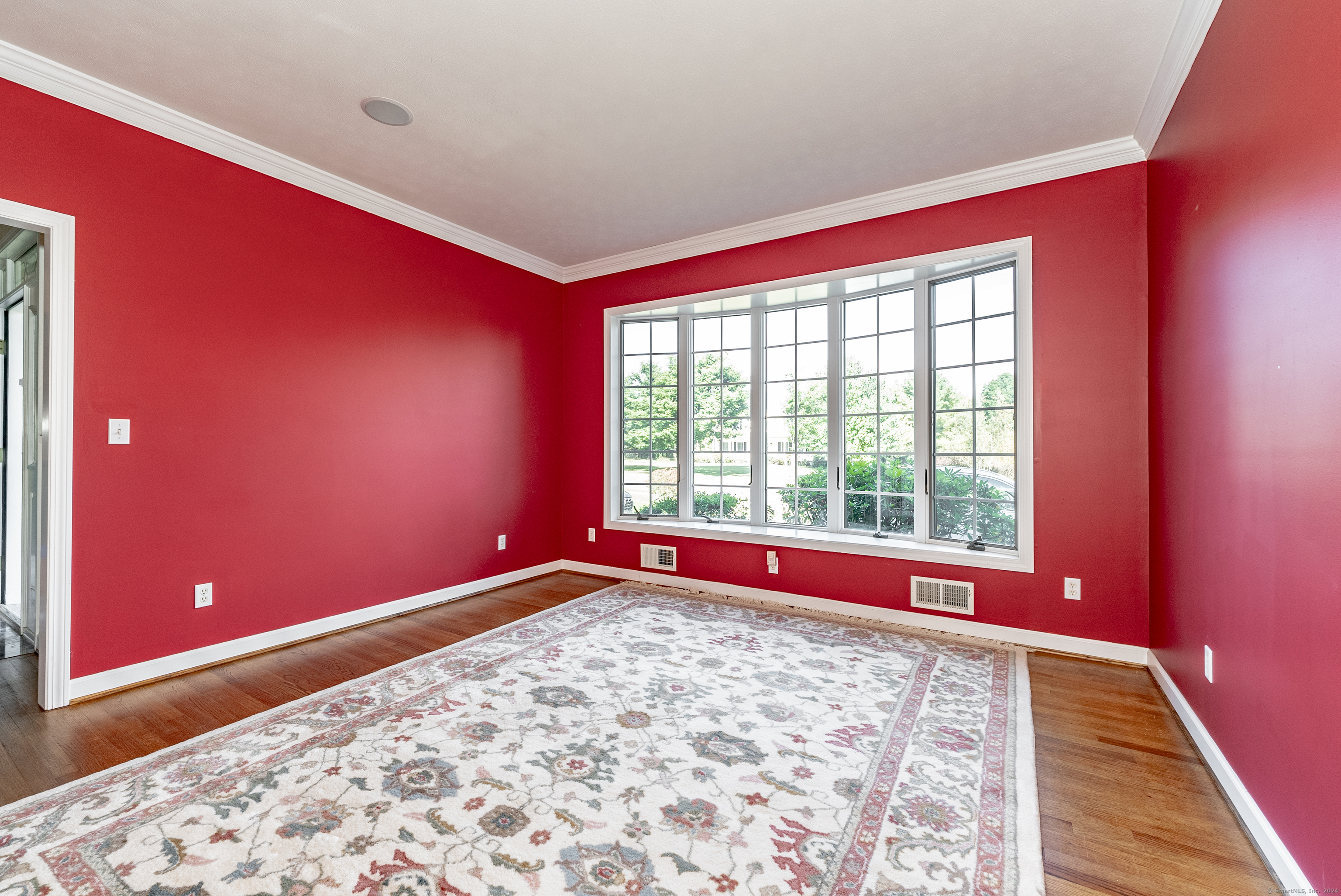 93 Cold Spring Lane