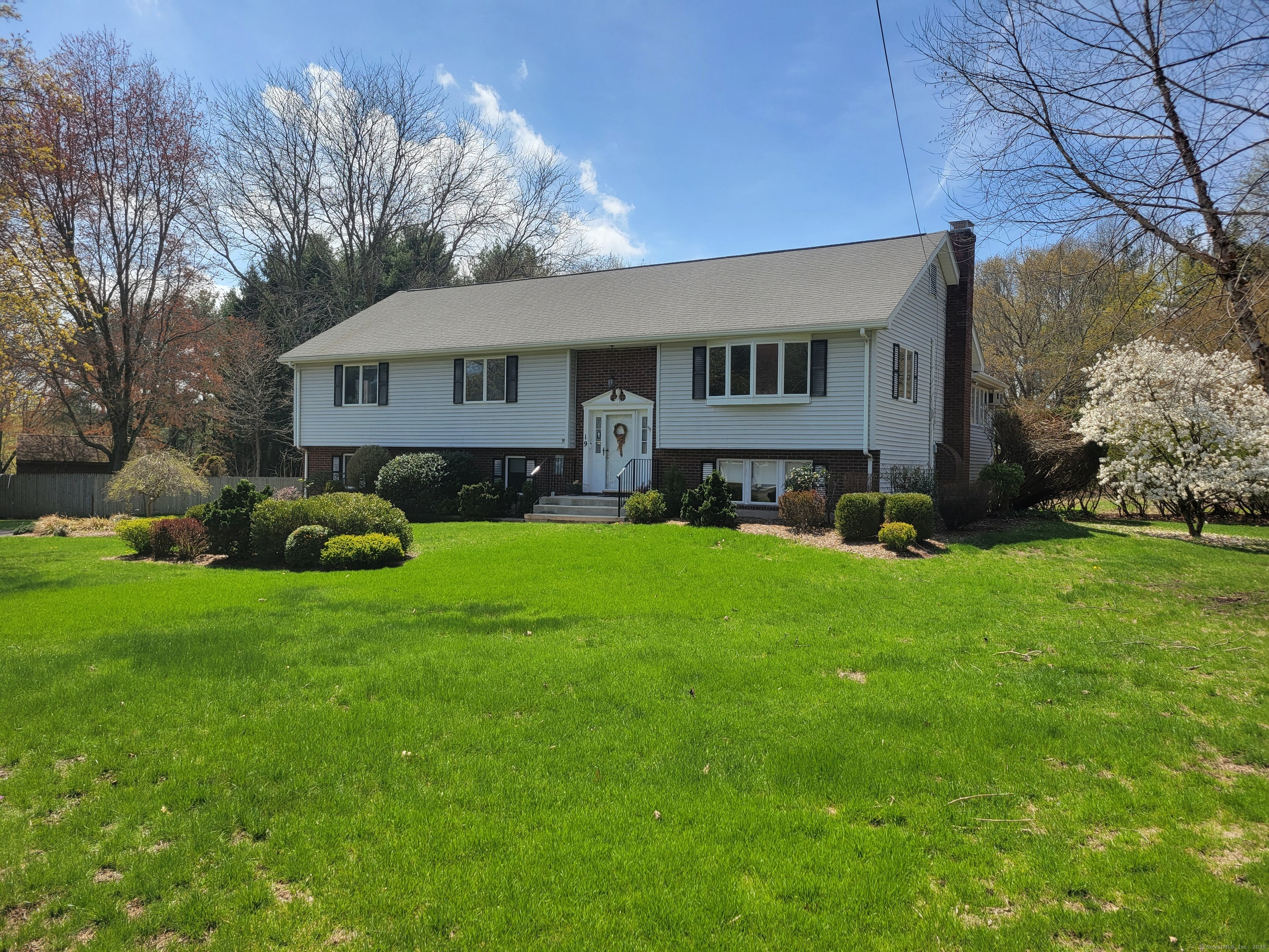 19 Pioneer Drive