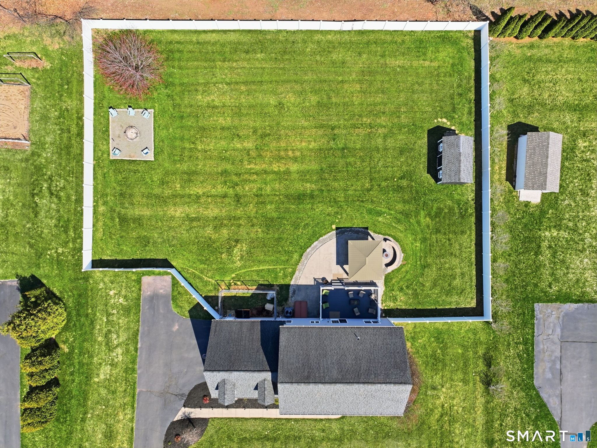 5 Hemlock Drive