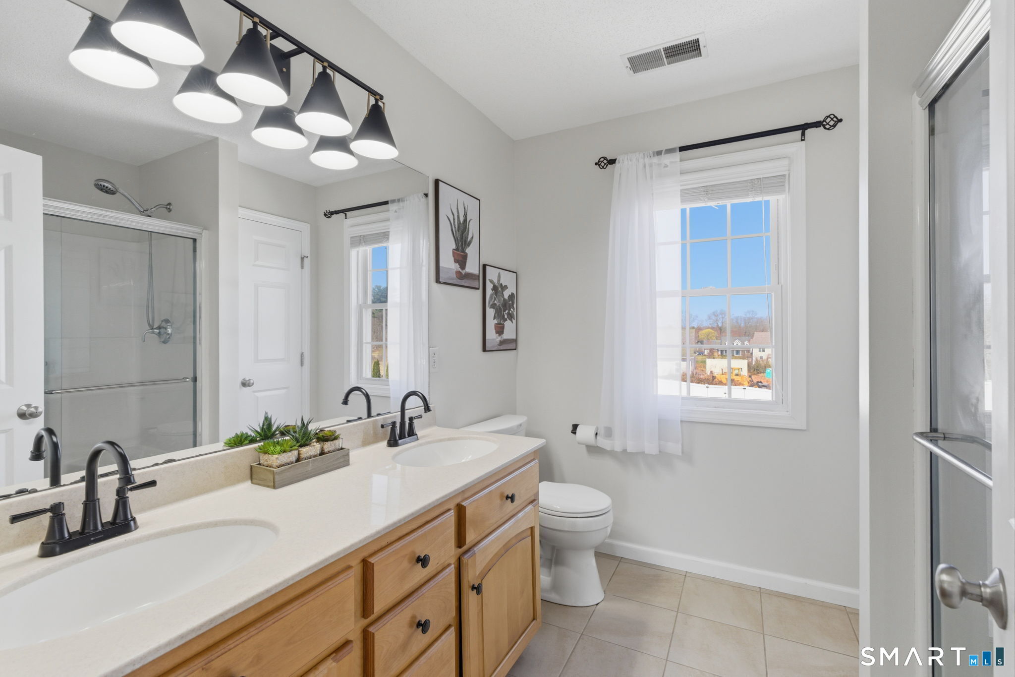 5 Hemlock Drive