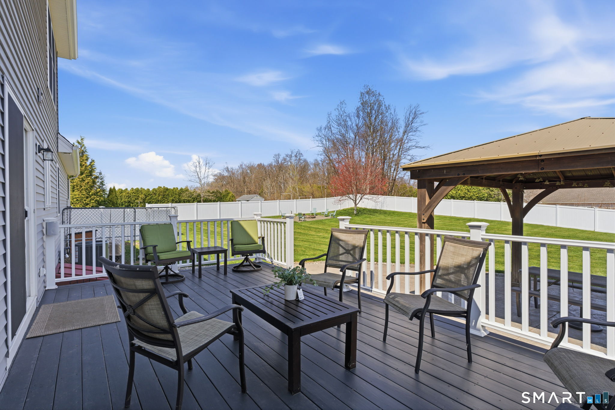 5 Hemlock Drive