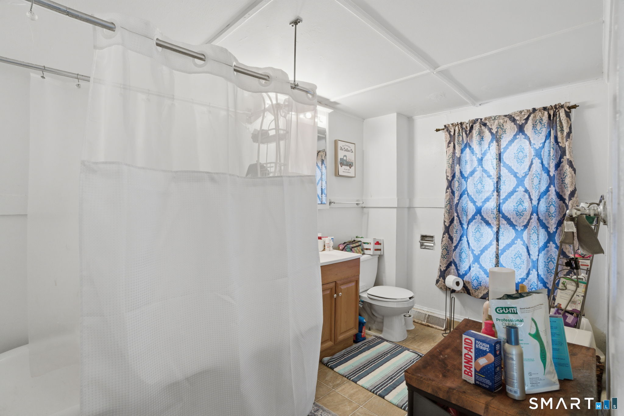 380 North Granby Road