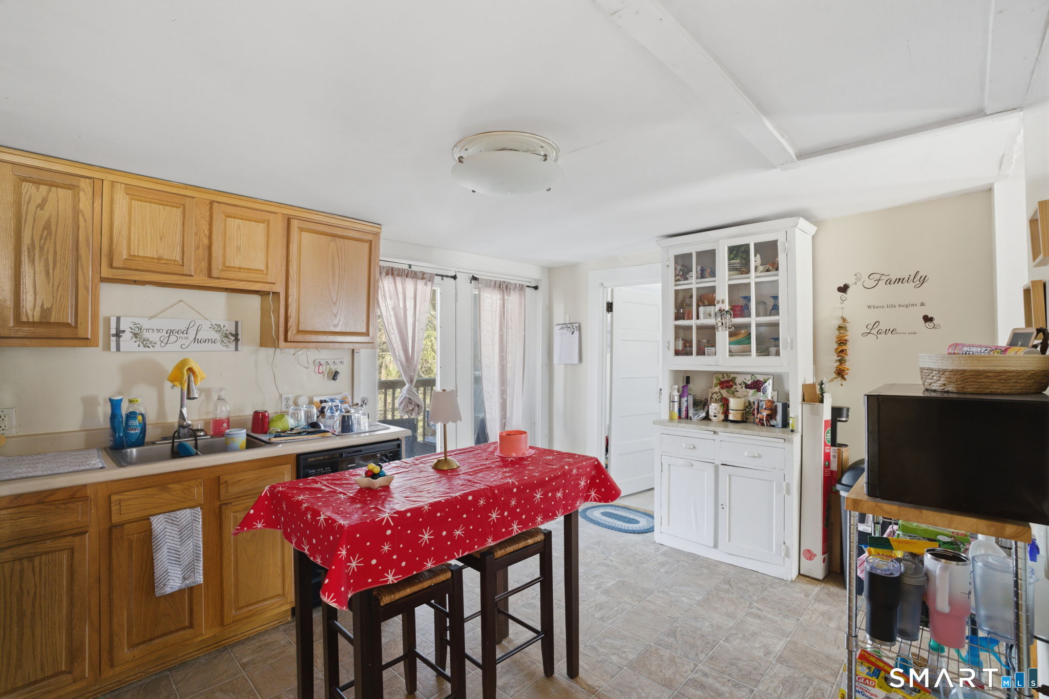 380 North Granby Road