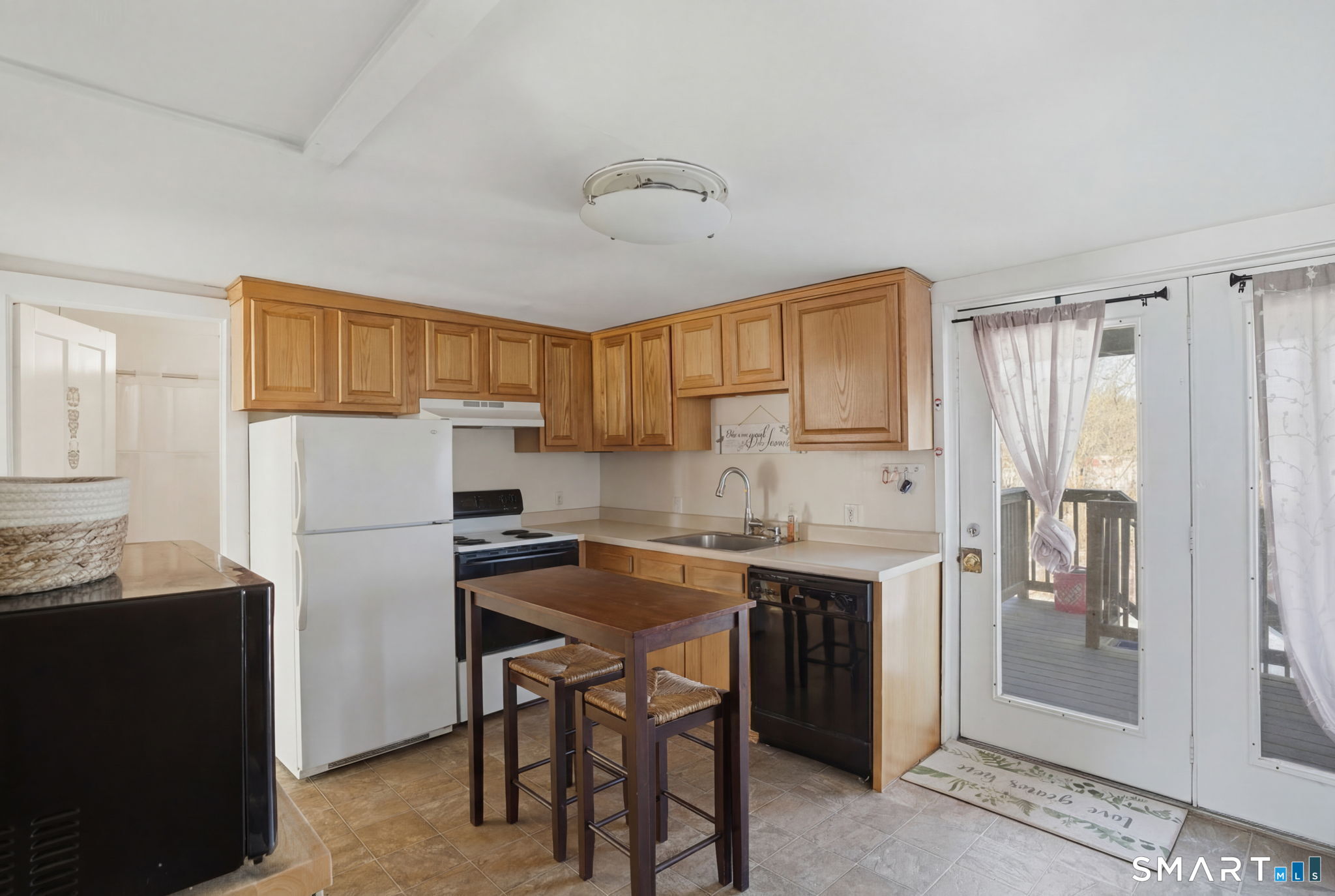 380 North Granby Road