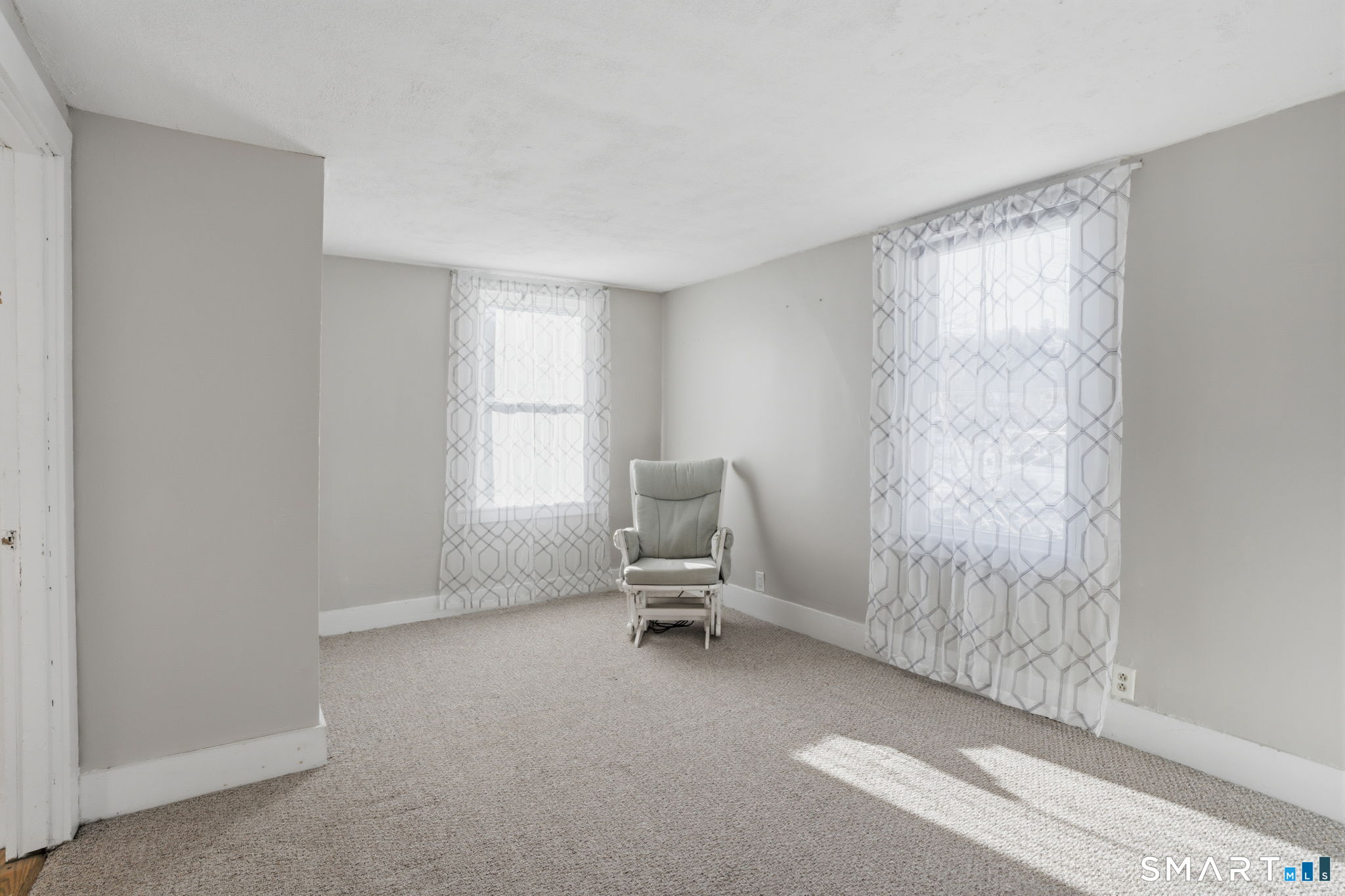 380 North Granby Road