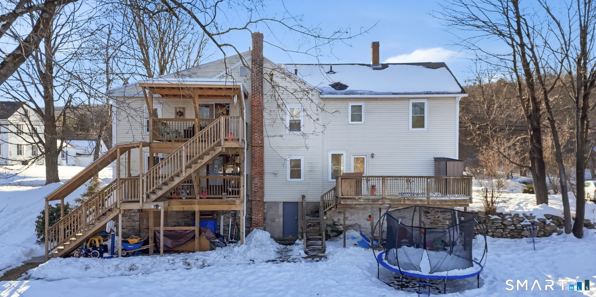 380 North Granby Road