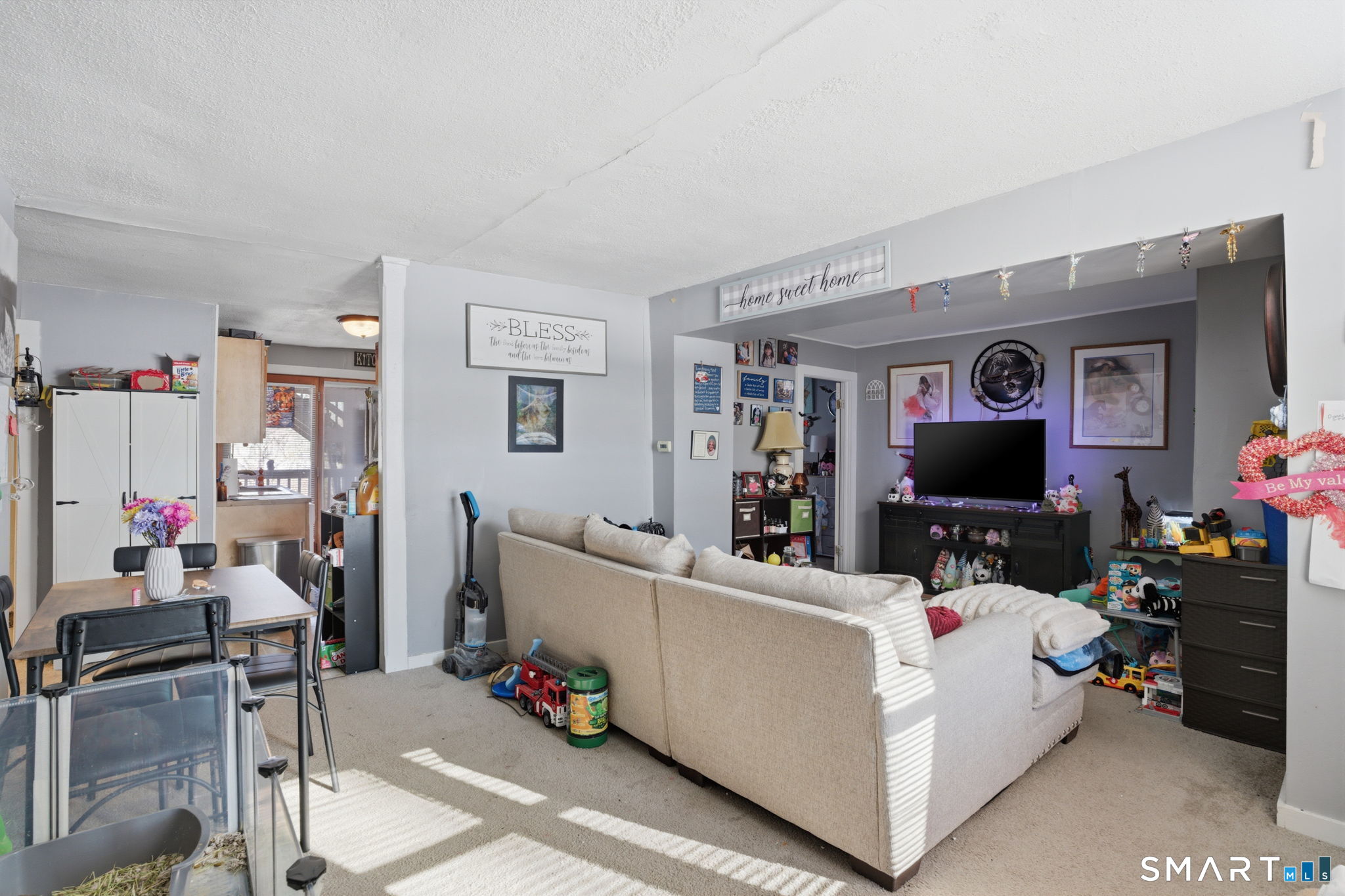 380 North Granby Road