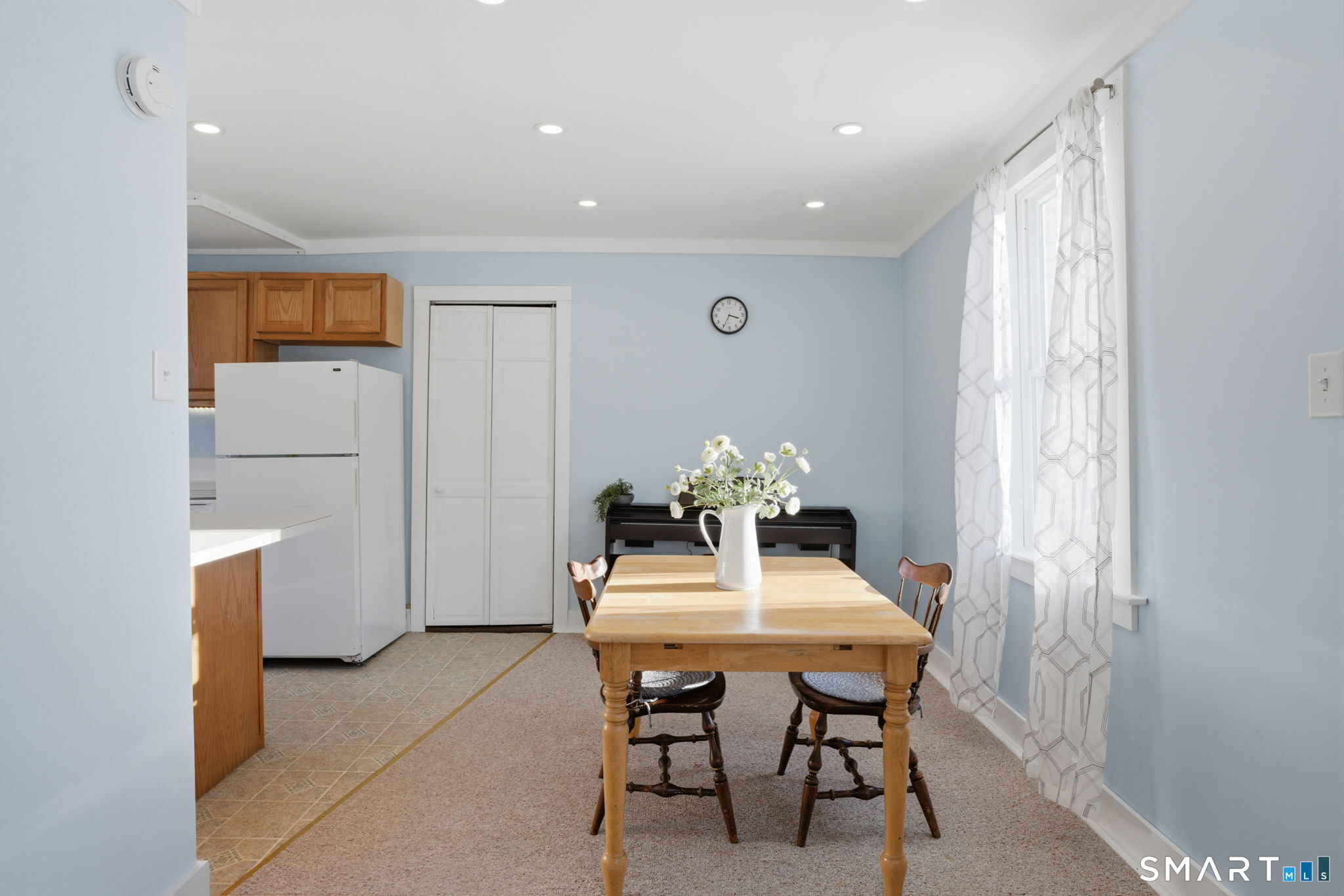 380 North Granby Road