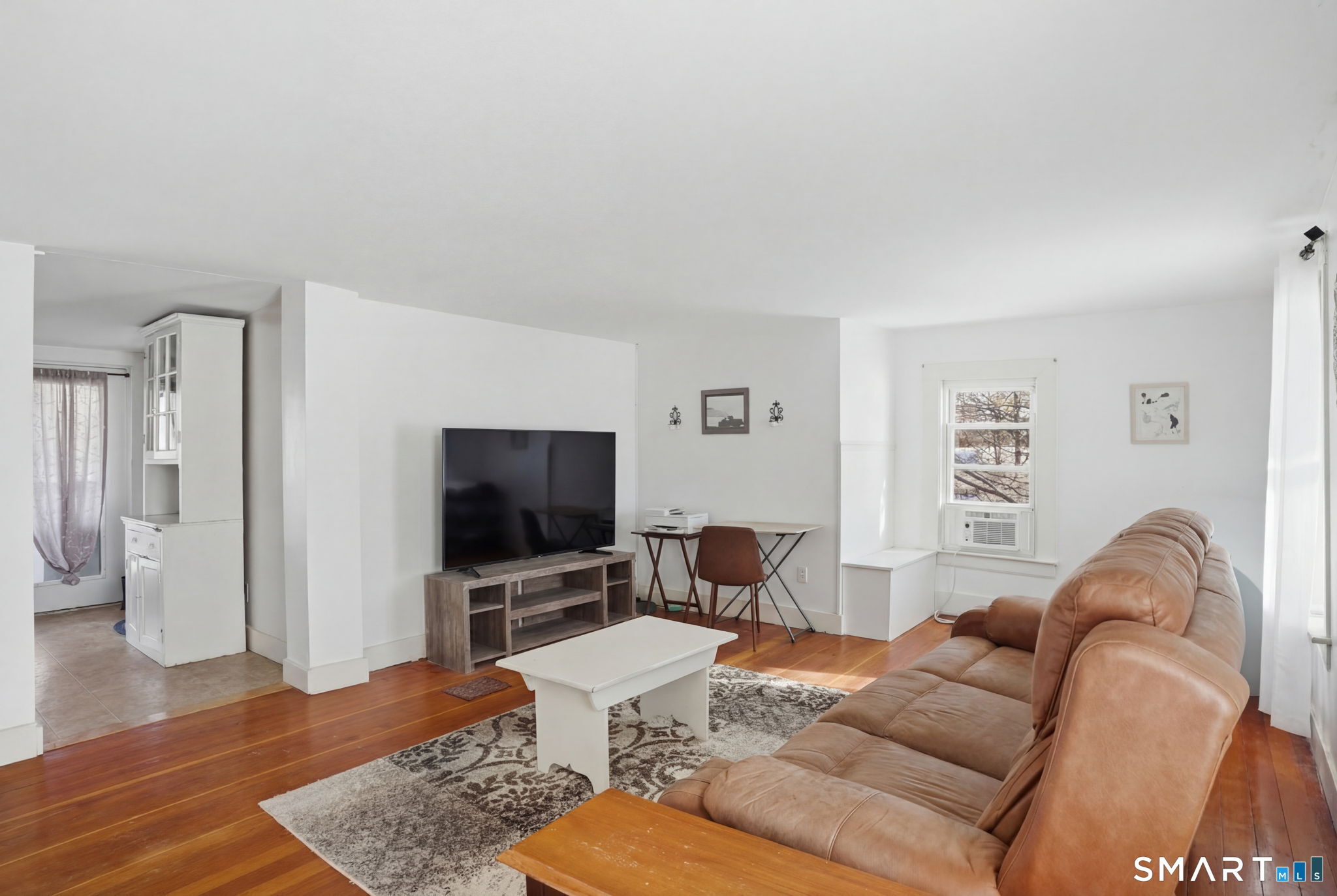 380 North Granby Road