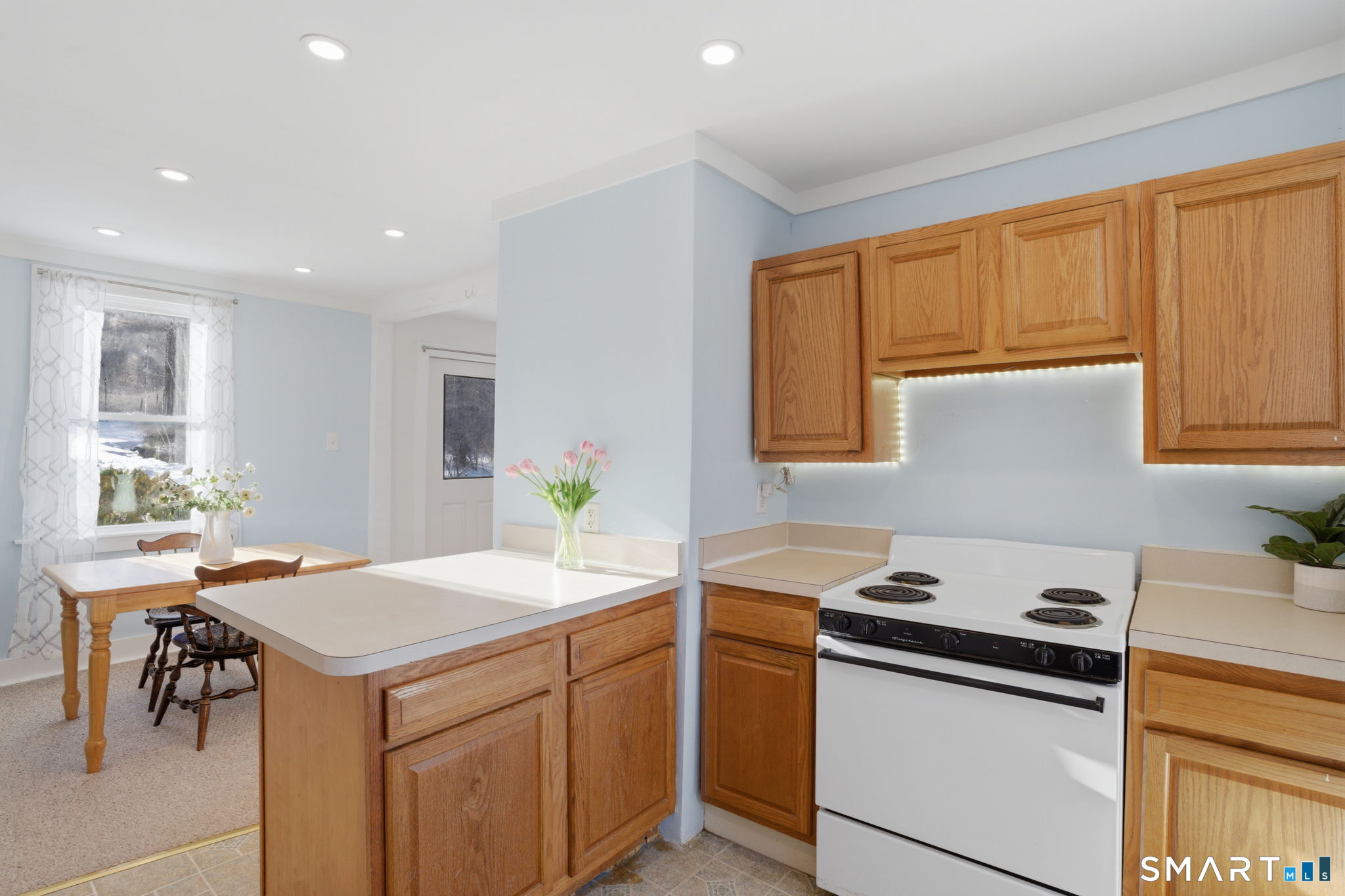 380 North Granby Road