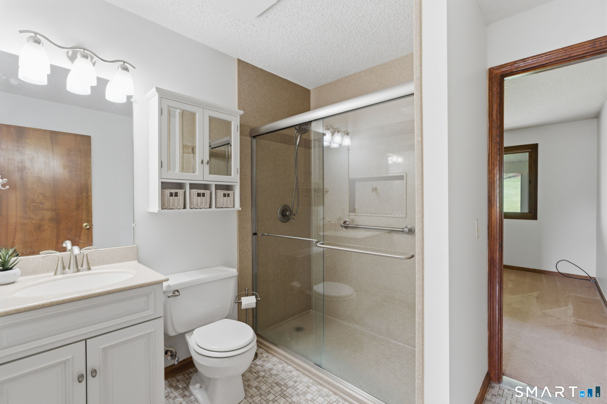 1301 Summer Hill Drive 1301