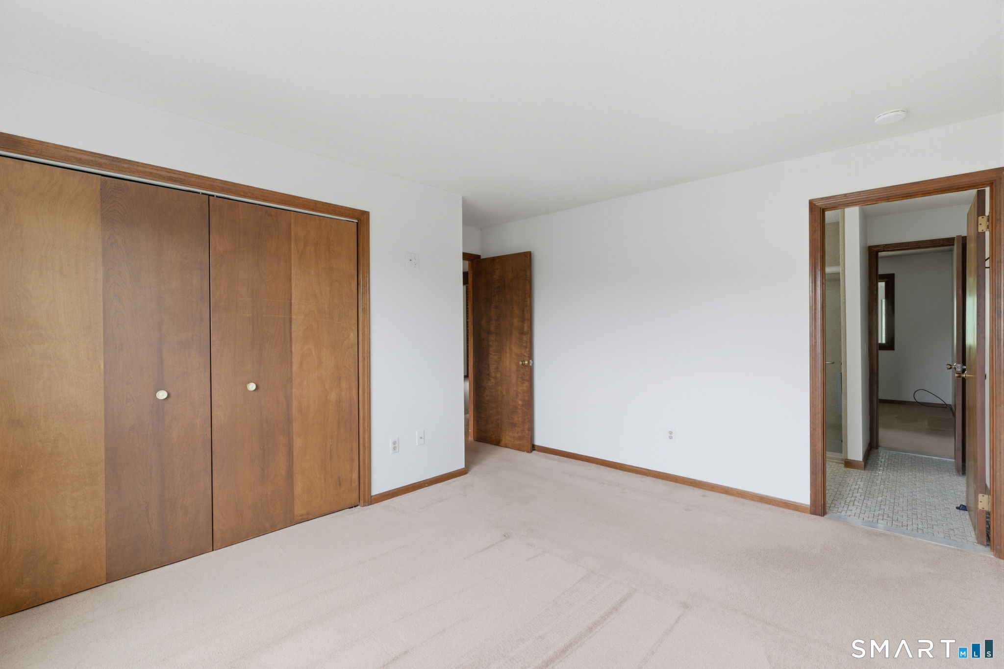 1301 Summer Hill Drive 1301