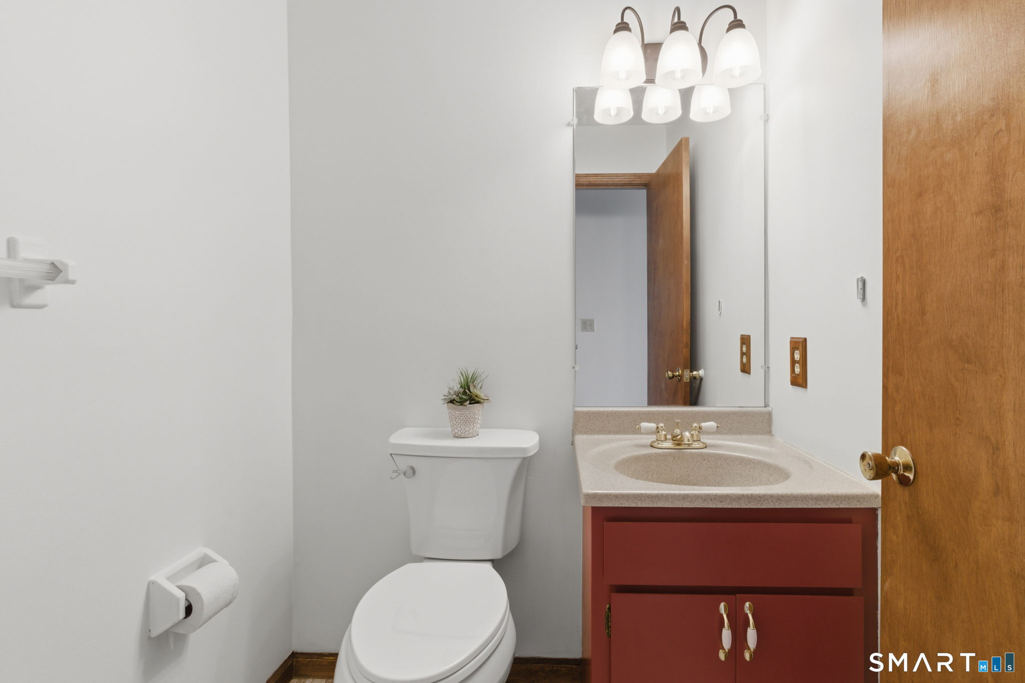 1301 Summer Hill Drive 1301