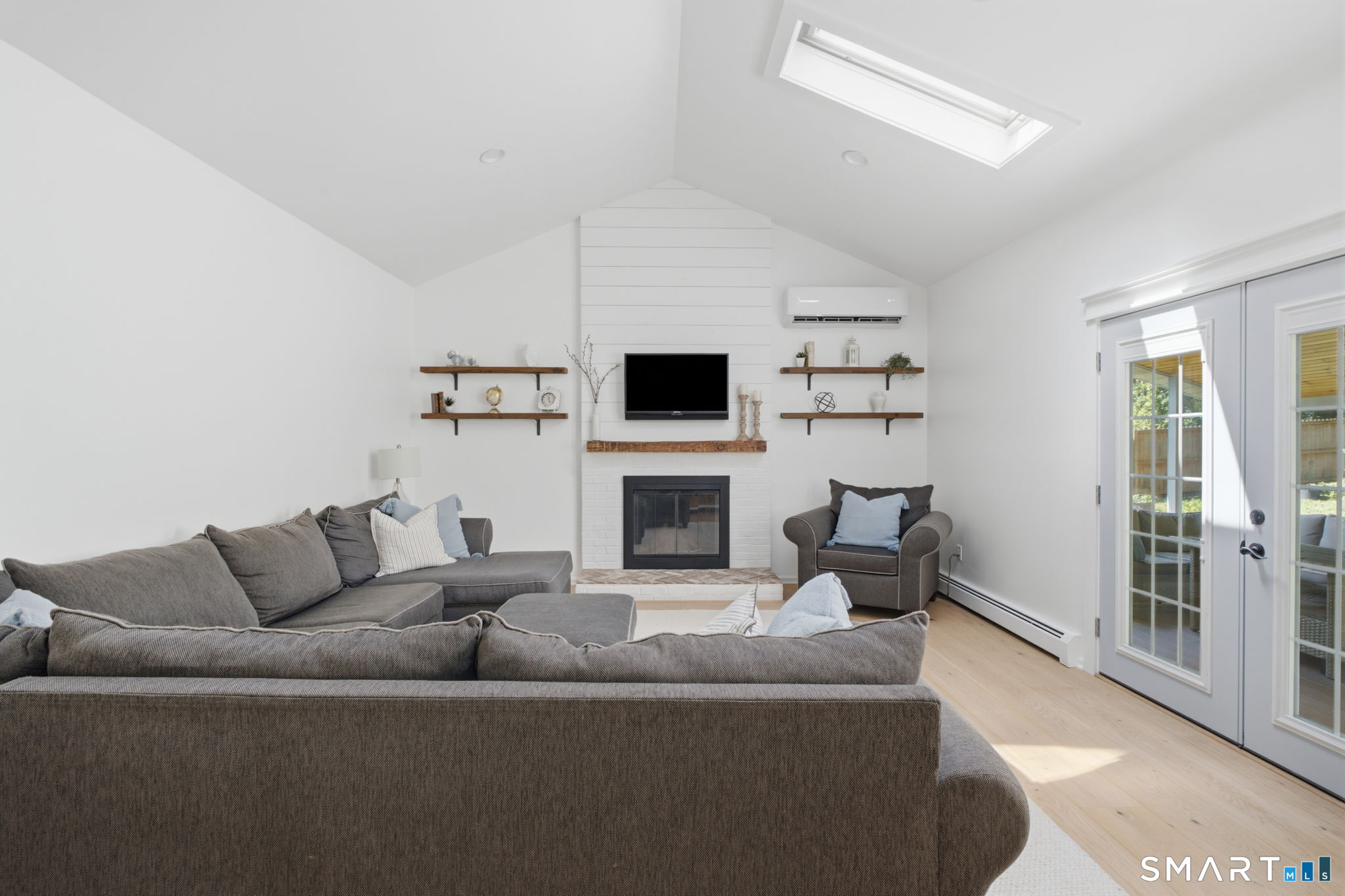 61 Broadleaf Circle