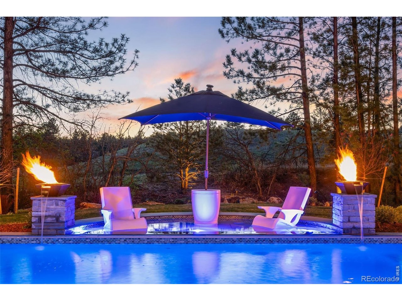 1151 Country Club Pkwy