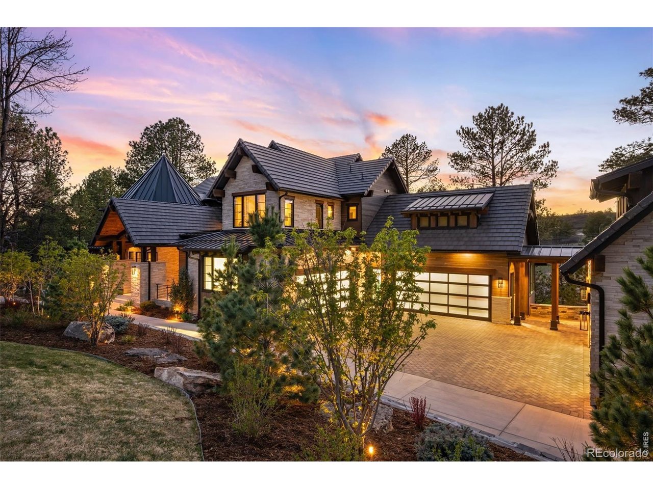 1151 Country Club Pkwy