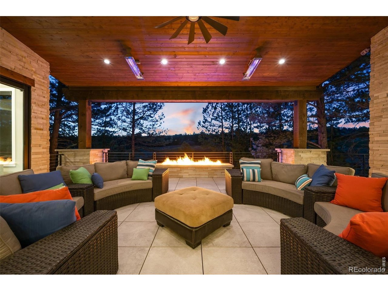 1151 Country Club Pkwy