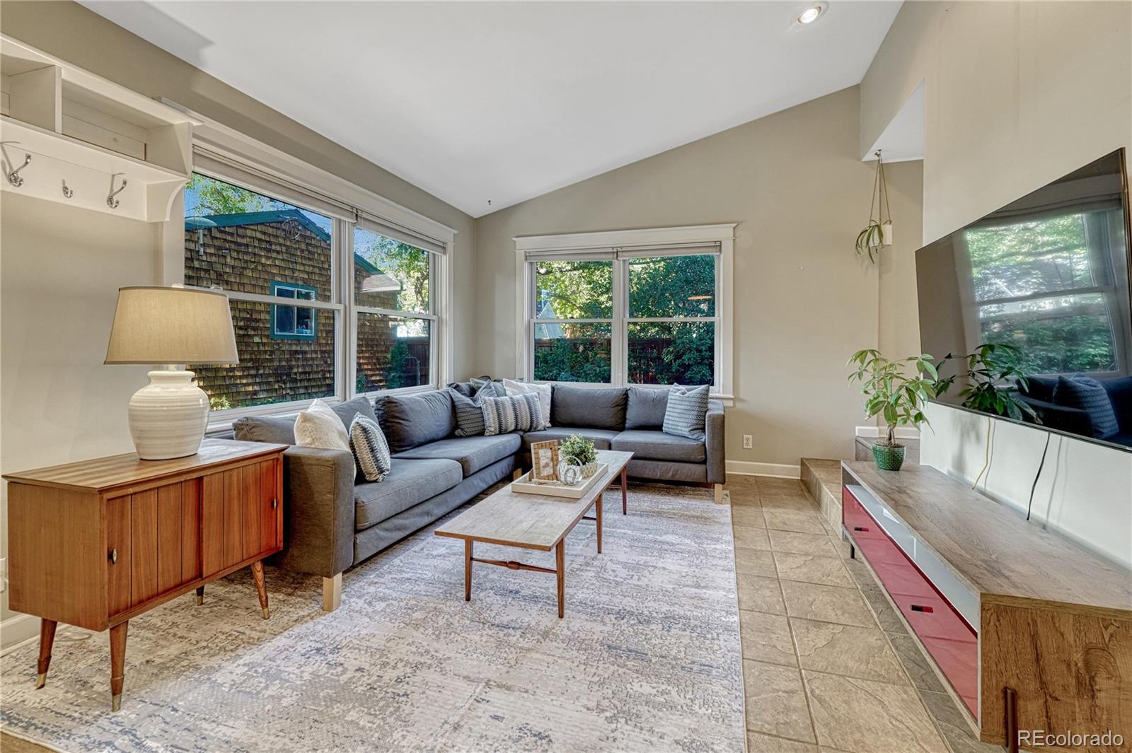 1109 Harrison Street