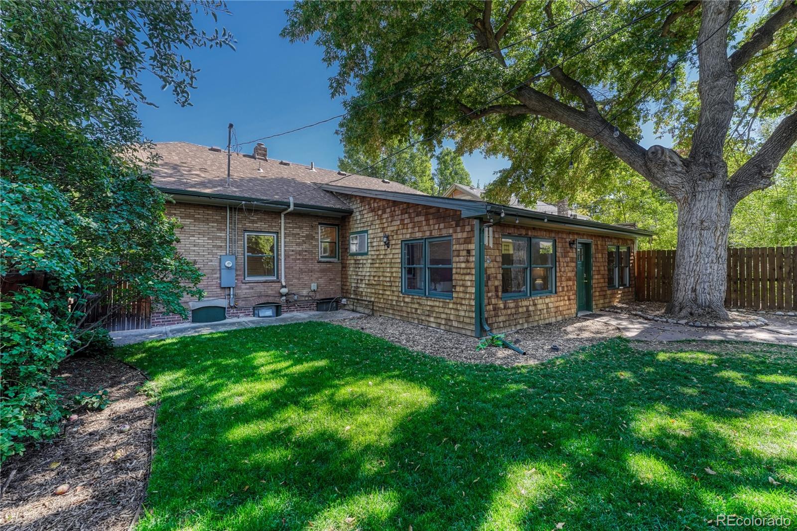 1109 Harrison Street