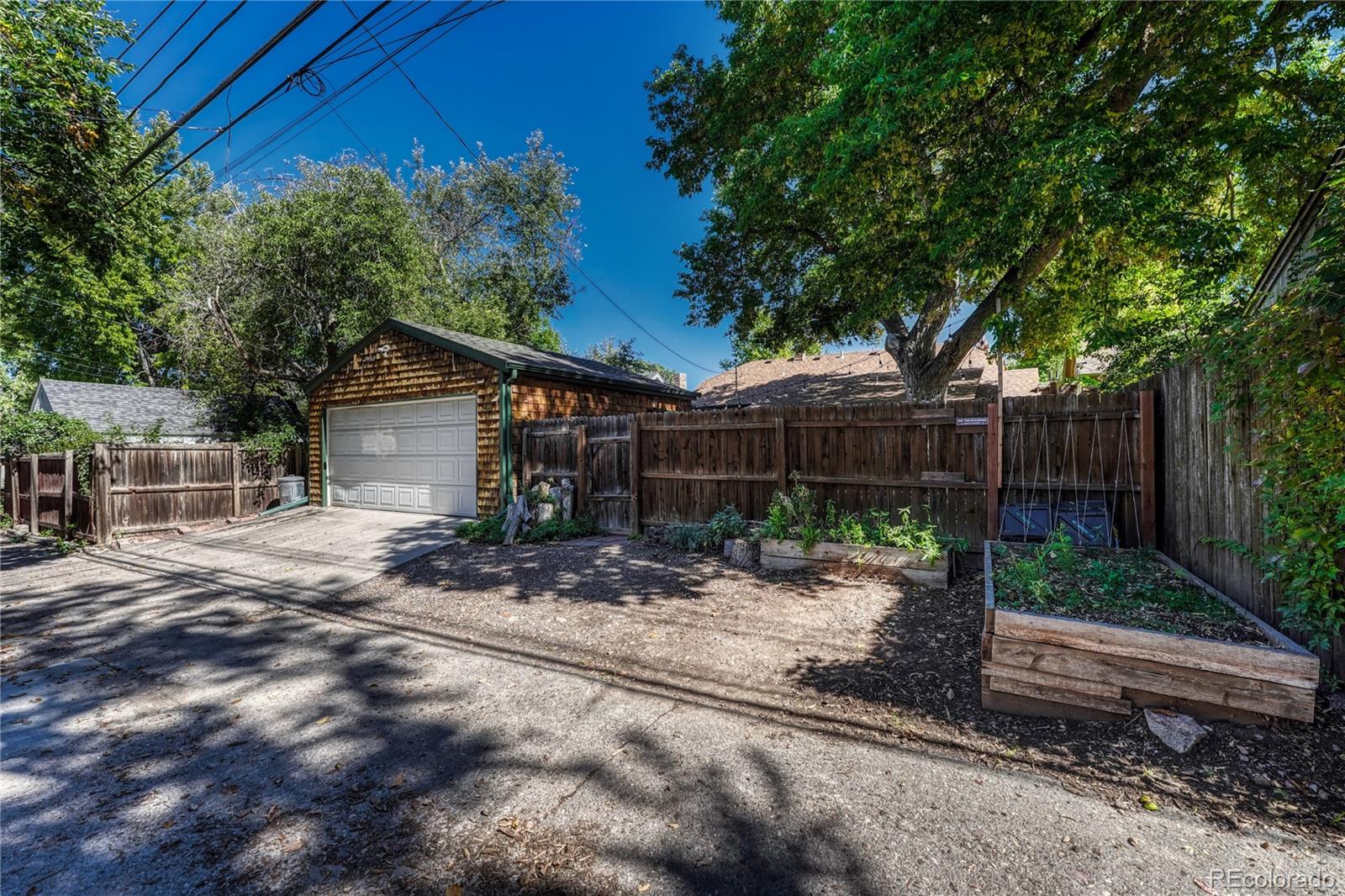 1109 Harrison Street