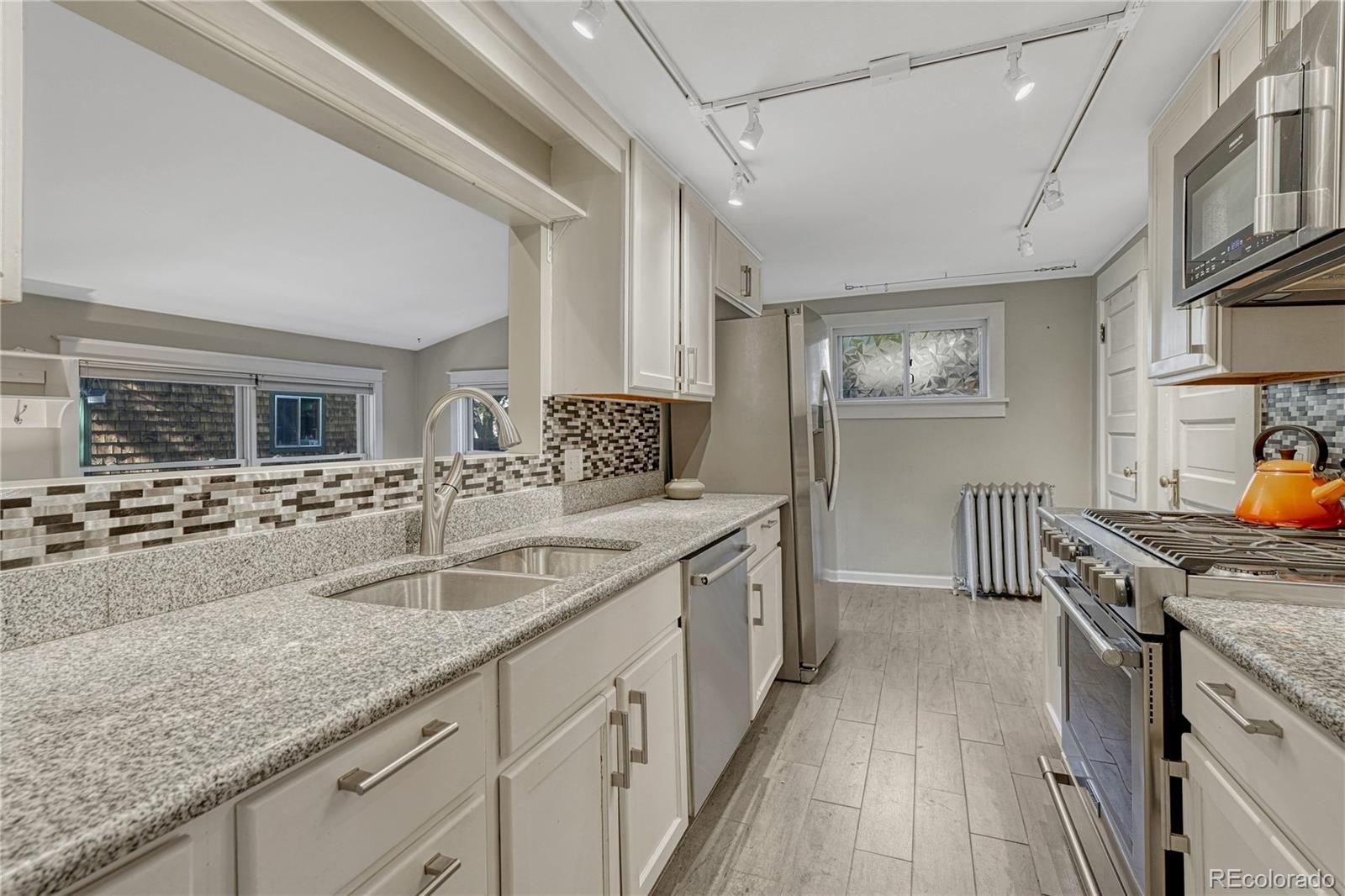 1109 Harrison Street