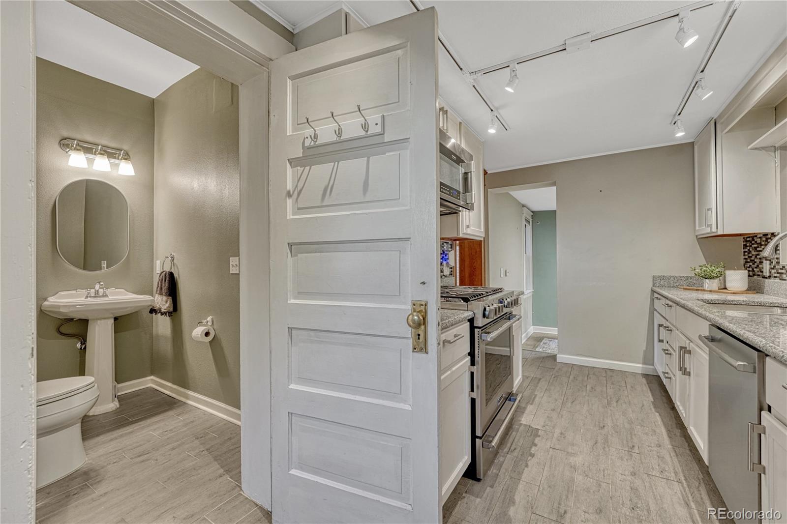 1109 Harrison Street