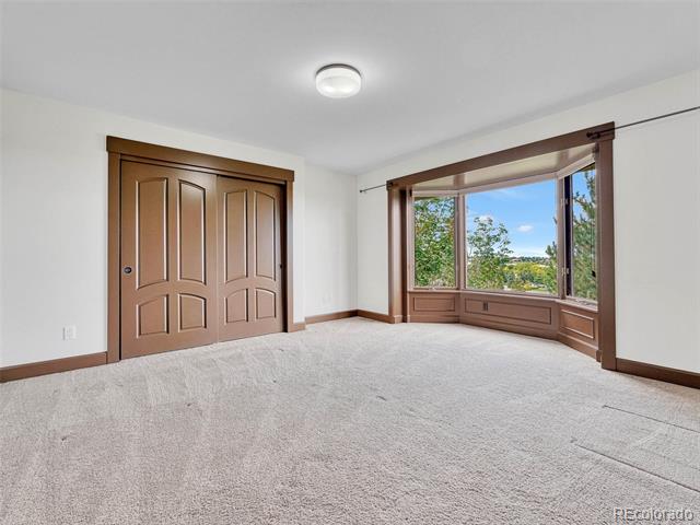 10007 Oak Tree Court