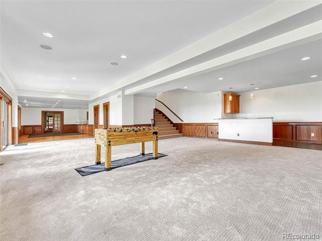 10007 Oak Tree Court