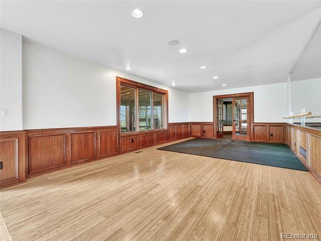10007 Oak Tree Court