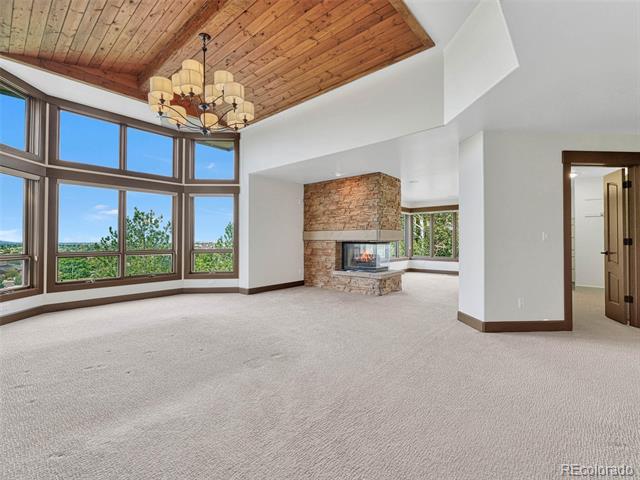 10007 Oak Tree Court