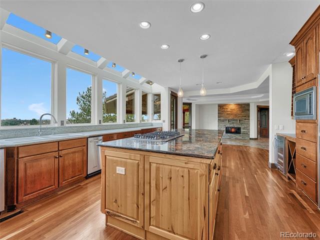 10007 Oak Tree Court