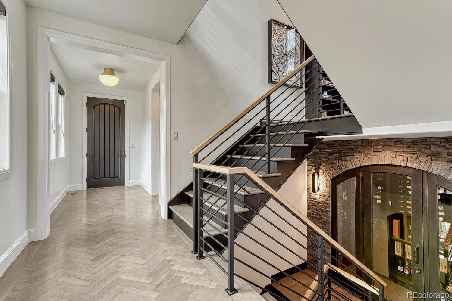 9486 E Winding Hill Avenue