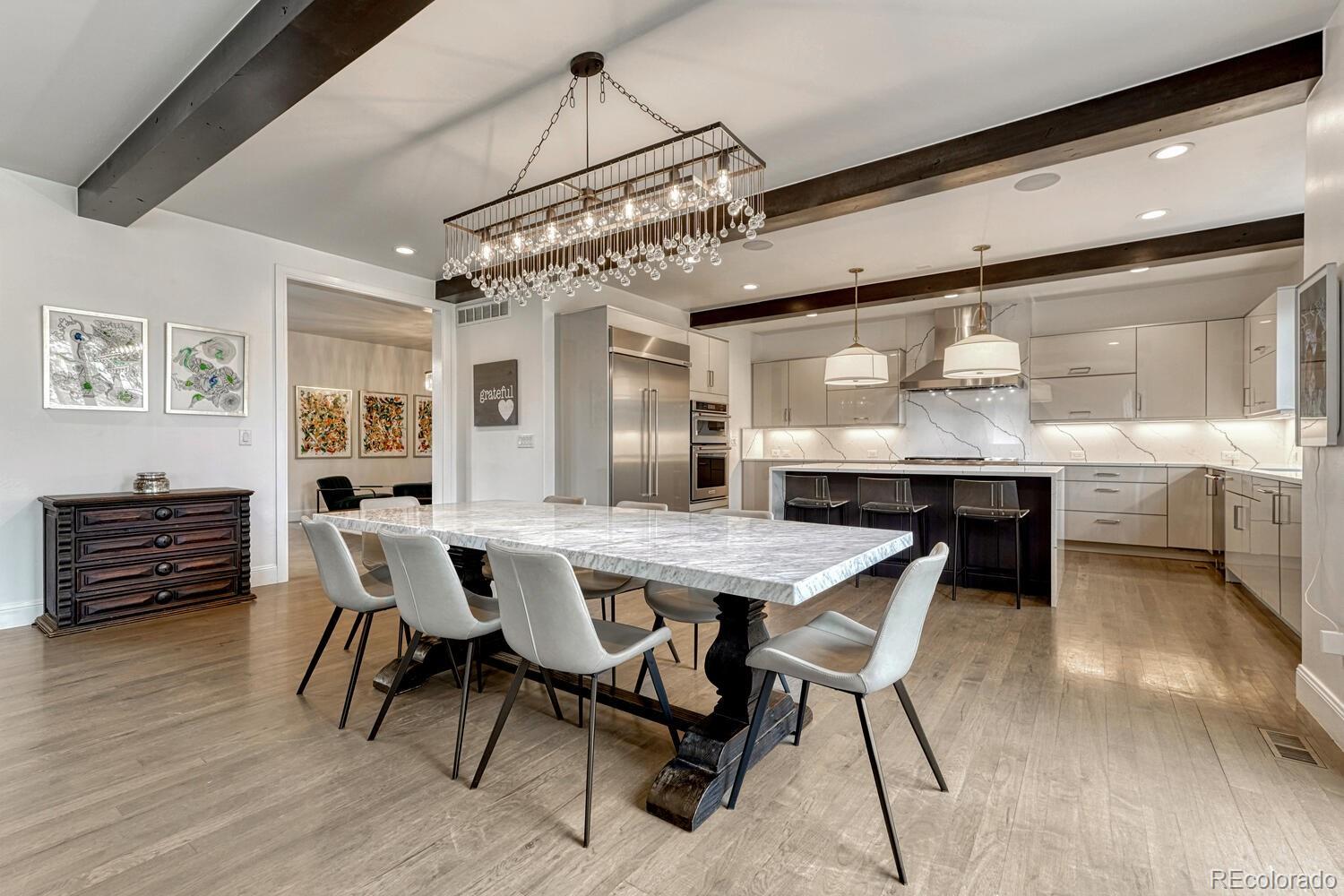 9486 E Winding Hill Avenue