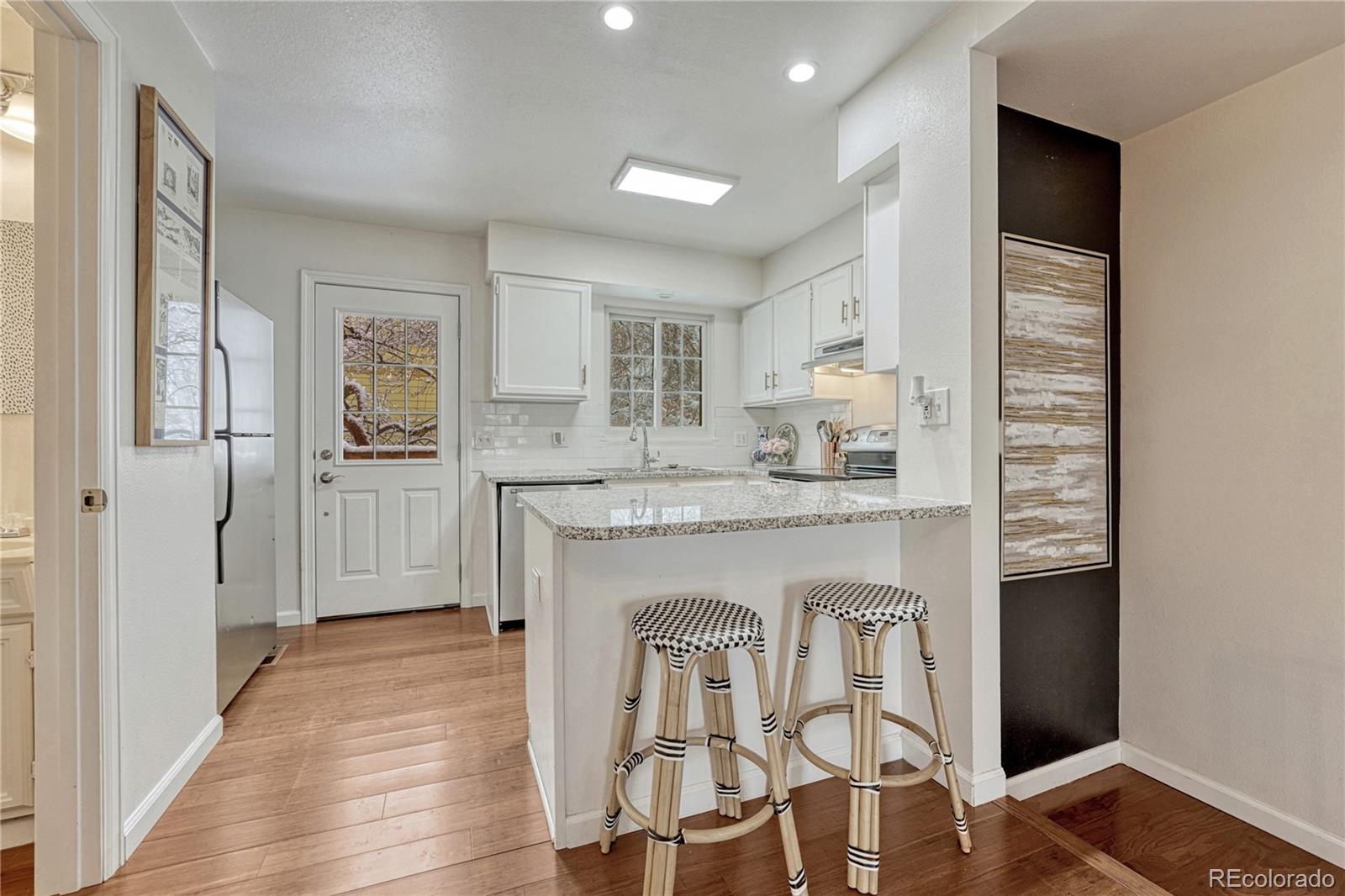 1811 S Quebec Way Unit: 1