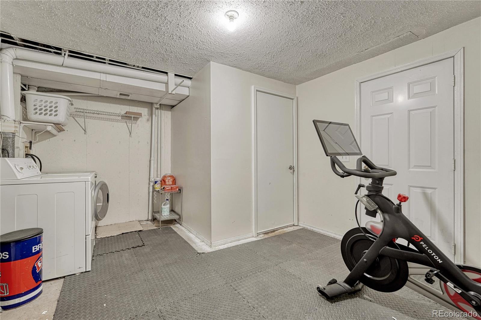 1811 S Quebec Way Unit: 1