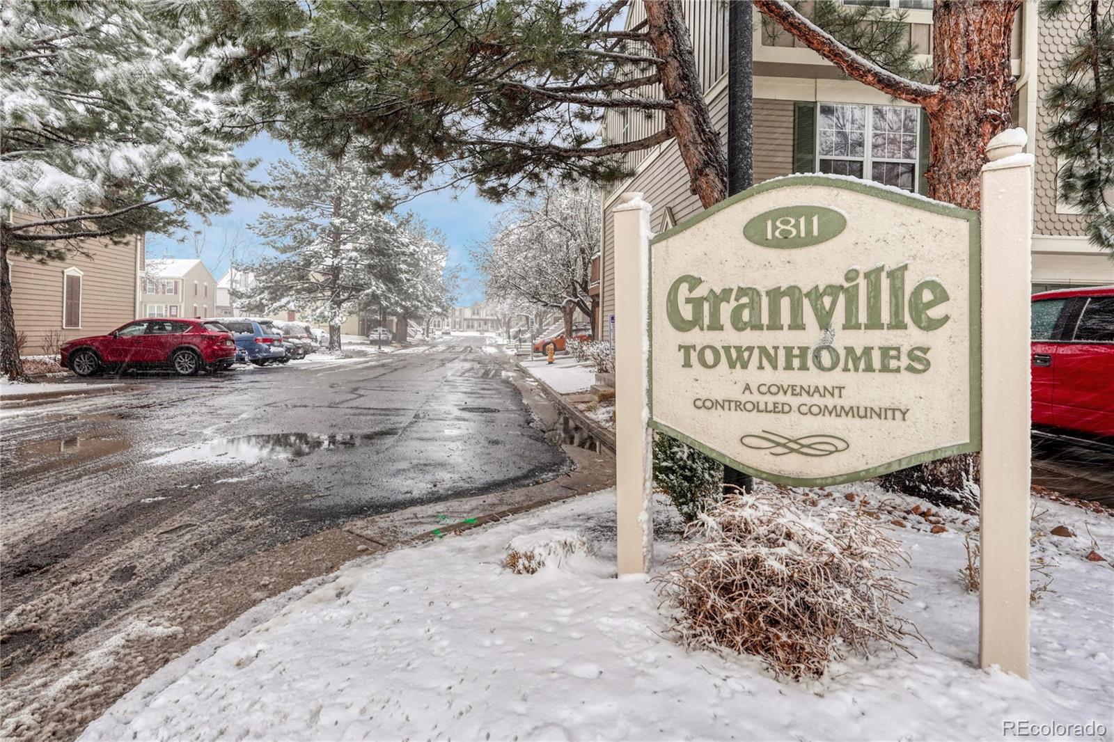 1811 S Quebec Way Unit: 1