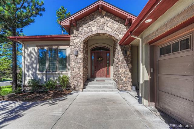 2483 Saddleback Drive