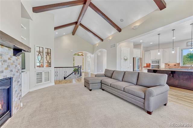 2483 Saddleback Drive