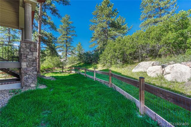 2483 Saddleback Drive