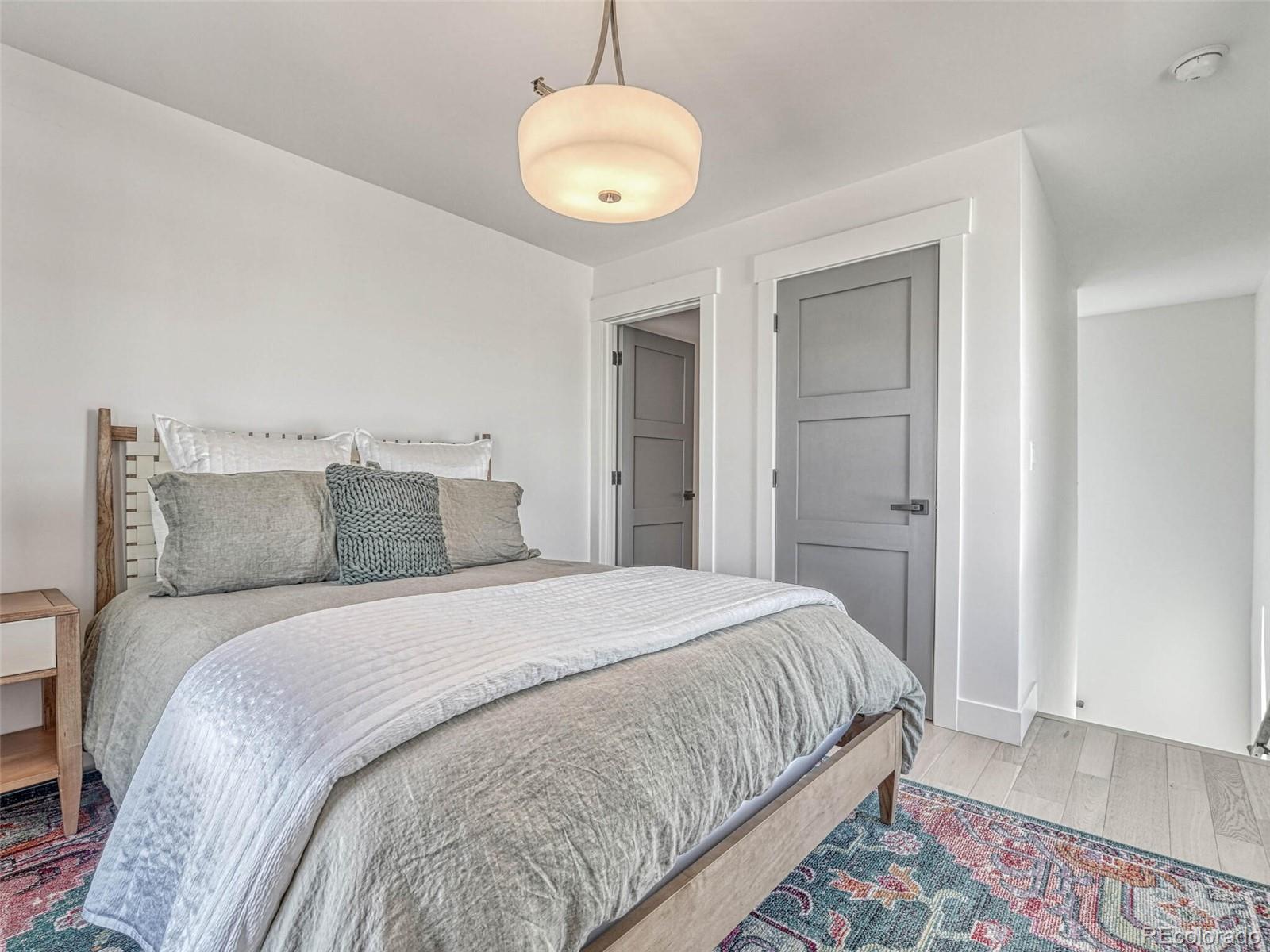 15155 E Pinewood Place