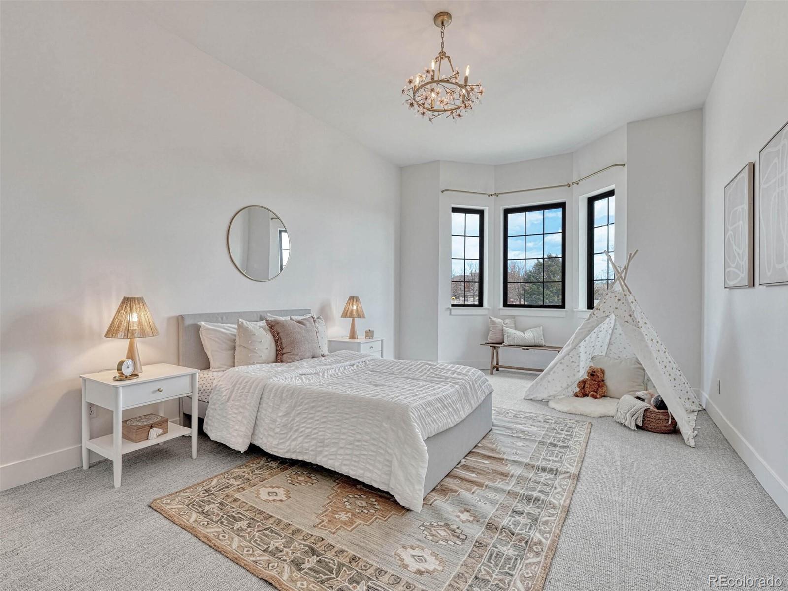 15155 E Pinewood Place