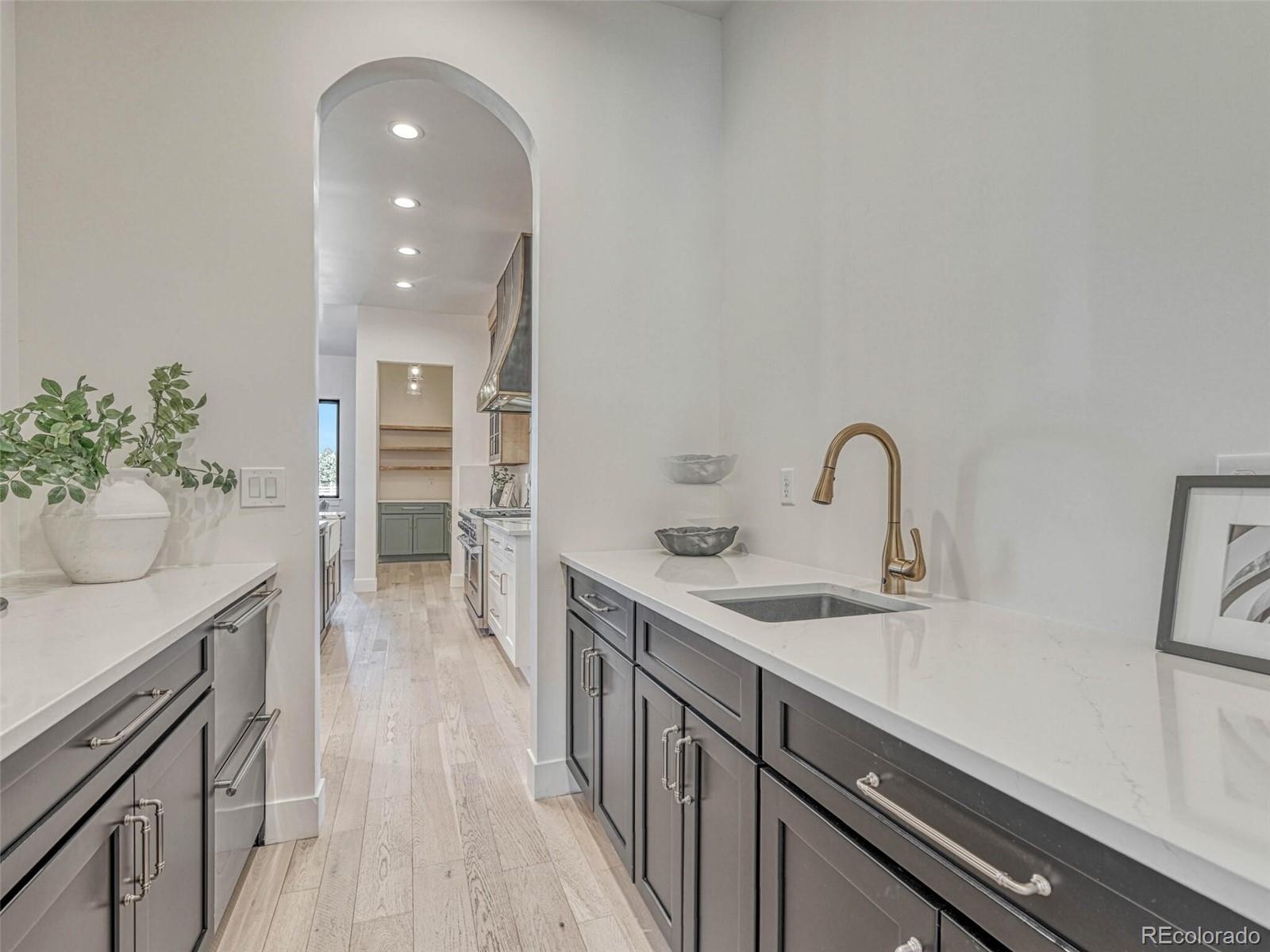 15155 E Pinewood Place