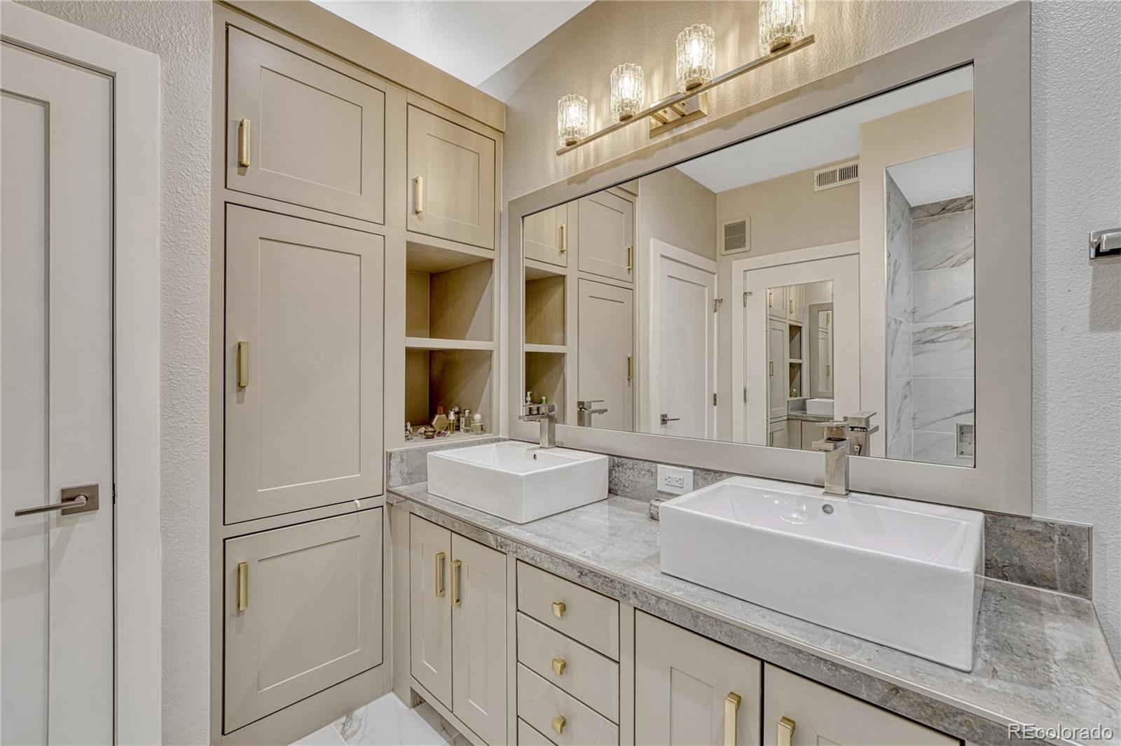 2700 E Cherry Creek South Drive Unit: 108