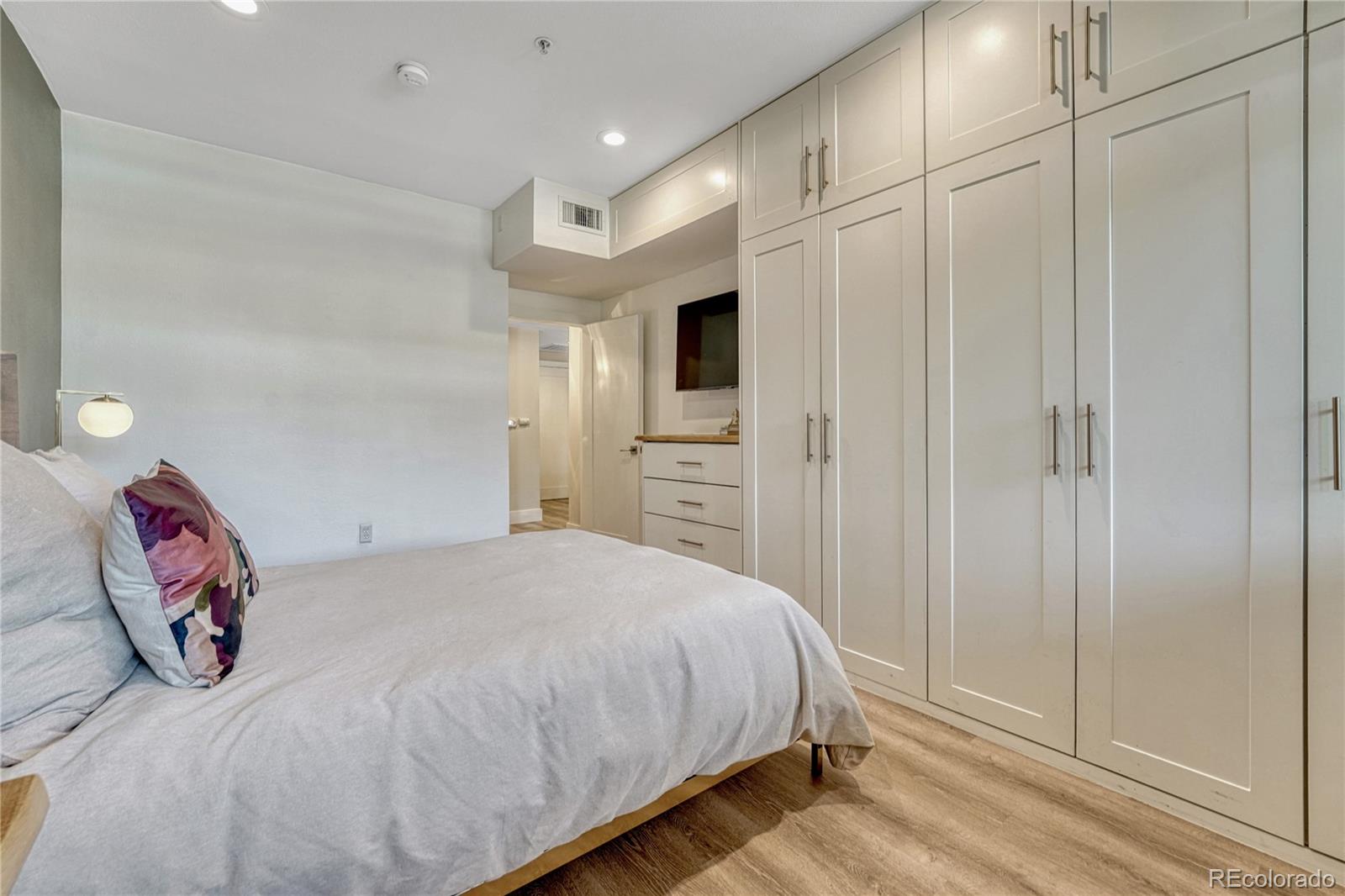2700 E Cherry Creek South Drive Unit: 108