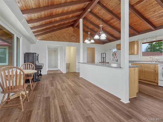 4865 N Crowfoot Valley Road