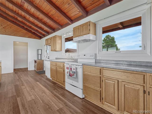 4865 N Crowfoot Valley Road