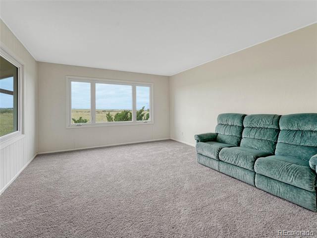 4865 N Crowfoot Valley Road