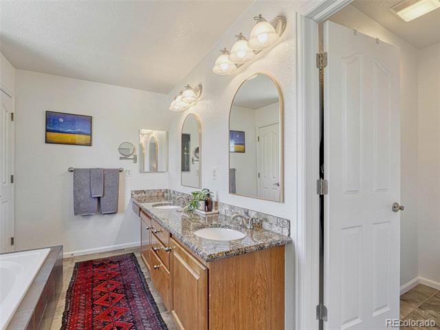 14231 E Napa Place Unit: 2B