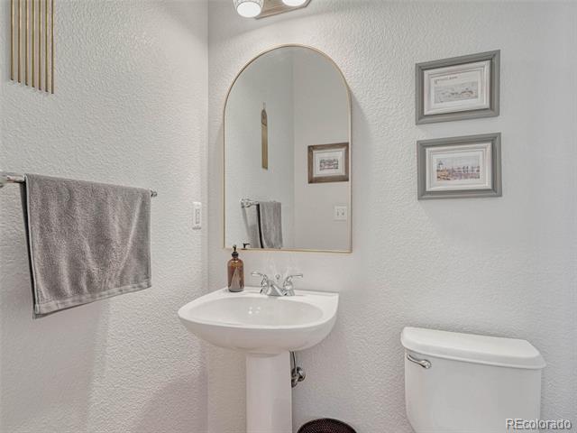 14231 E Napa Place Unit: 2B